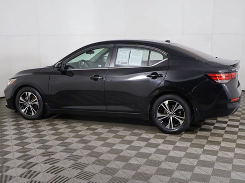 Used 2020 Nissan Sentra SV image 11