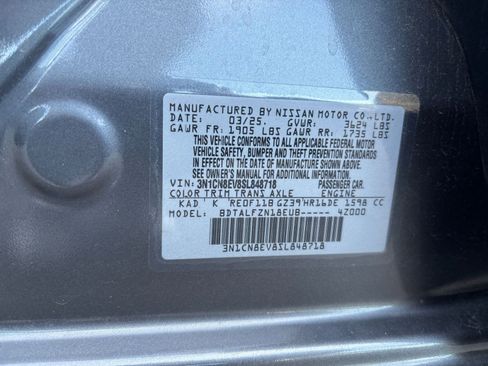 Used 2025 Nissan Versa SV FWD image 27