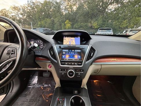 Used 2017 Acura MDX SH-AWD Sport Utility 4D image 11