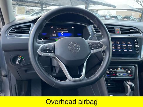 Used 2024 Volkswagen Tiguan SE FWD image 27