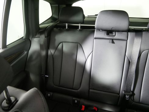 Used 2018 BMW X3 xDrive30i image 12