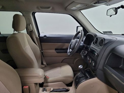 Used 2014 Jeep Patriot Sport w/ Power Value Group AWD/4WD image 21