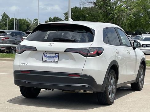 Used 2026 Honda HR-V LX image 4