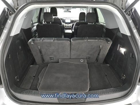 Used 2022 Ford Explorer XLT RWD image 16