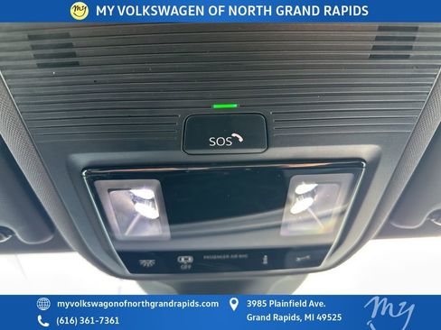 New 2025 Volkswagen ID.4 Pro image 26