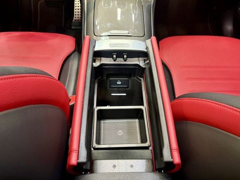 New 2026 Mercedes-Benz GLC 300 image 19