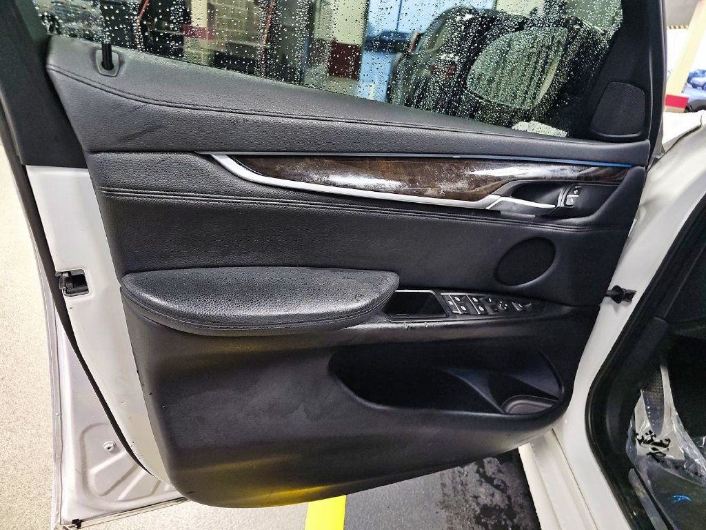 Used 2016 BMW X6 xDrive35i w/ M Sport AWD/4WD image 15