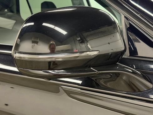 Used 2025 Lincoln Aviator Reserve w/ Jet Appearance Package AWD/4WD image 12