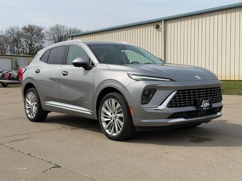 New 2026 Buick Envision Avenir image 1