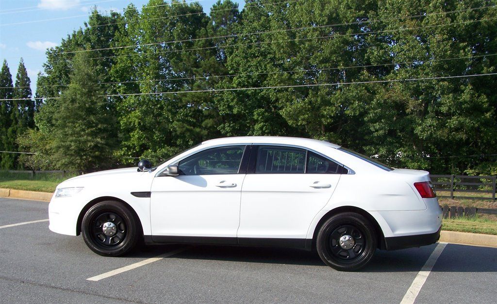 Used 2015 Ford Taurus Police Interceptor AWD w/ Ultimate Wiring Package image 5