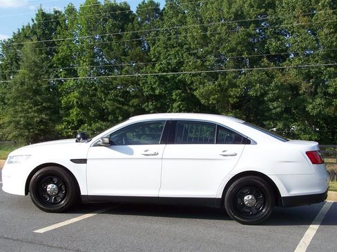 Used 2015 Ford Taurus Police Interceptor AWD w/ Ultimate Wiring Package image 5