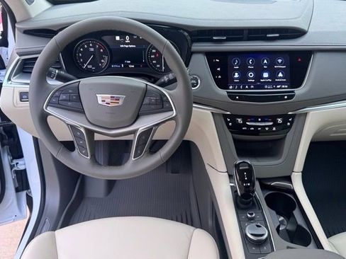 New 2026 Cadillac XT5 Premium Luxury w/ Driver Assist Package image 20