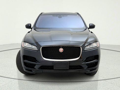Used 2019 Jaguar F-PACE Prestige AWD/4WD image 3