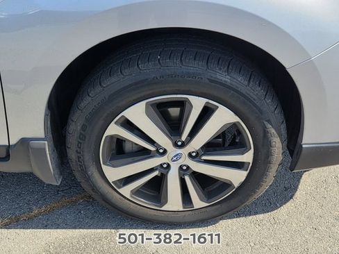 Used 2019 Subaru Outback 3.6R Limited w/ Popular Package #2 AWD/4WD image 18
