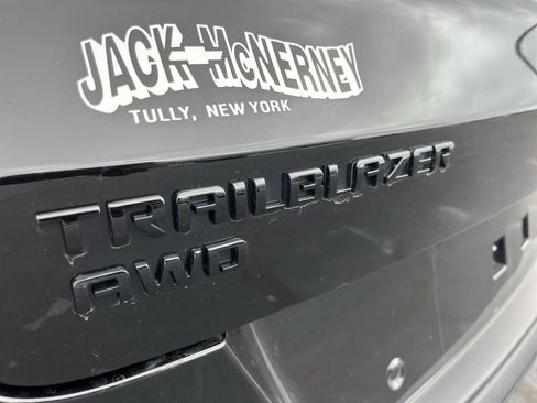 Certified 2023 Chevrolet TrailBlazer RS w/ Sun and Liftgate Package image 32