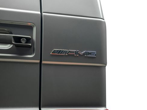 Used 2015 Mercedes-Benz G 63 AMG 4MATIC image 22