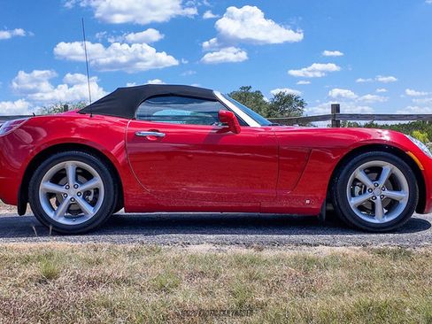 Used 2009 Saturn Sky w/ Premium Trim Package RWD image 21