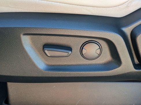 Used 2022 Ford Ranger Lariat w/ Equipment Group 501A High image 16