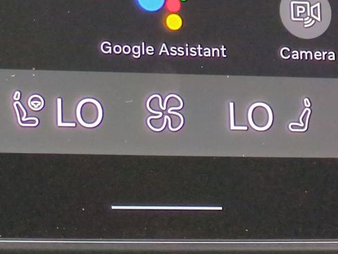 New 2026 Volvo XC90 B6 Plus w/ Protection Package Premier image 22