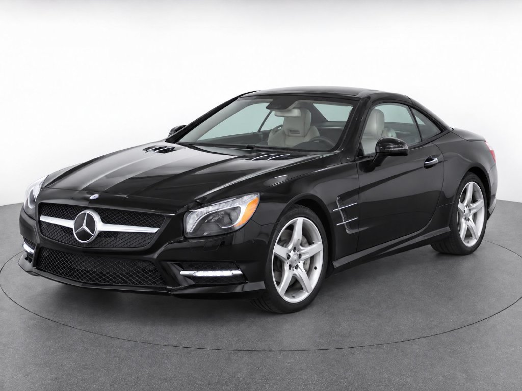 Used 2016 Mercedes-Benz SL 550 w/ Driver Assistance Package image 3