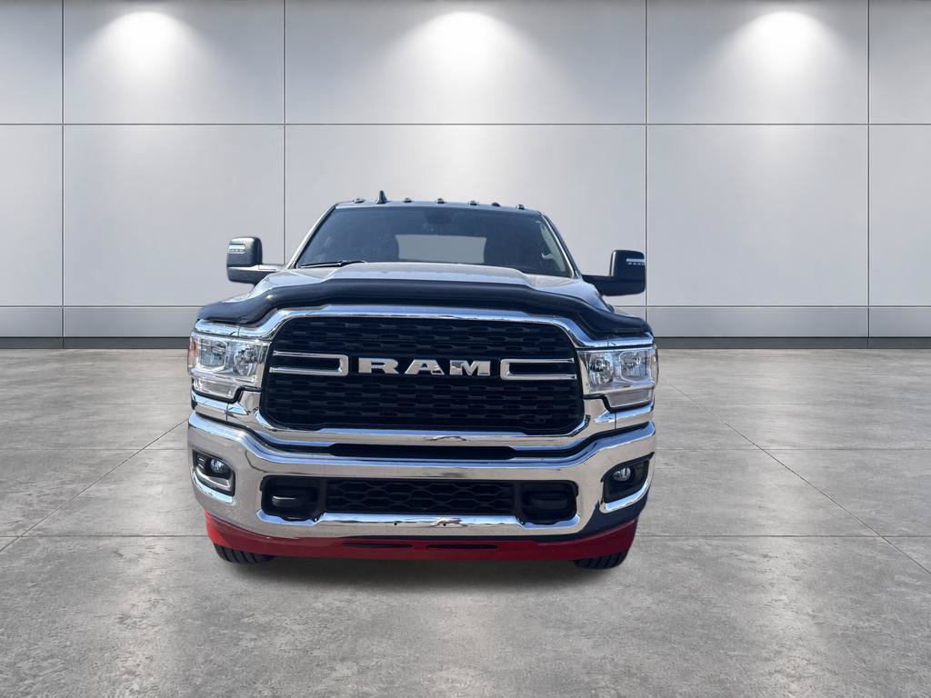 Used 2024 RAM 3500 Big Horn AWD/4WD image 2