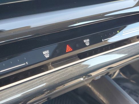 Used 2025 BMW 530i image 29