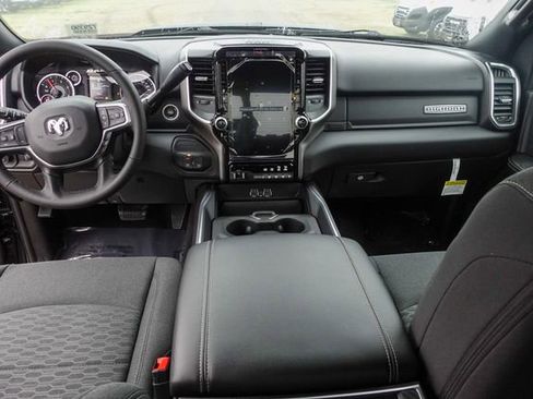 New 2026 RAM 3500 Big Horn AWD/4WD image 25