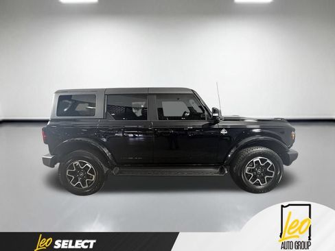 Used 2025 Ford Bronco Outer Banks AWD/4WD image 6