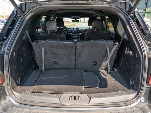 Used 2020 Ford Explorer XLT w/ Equipment Group 202A AWD/4WD image 6