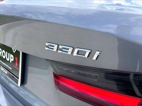 Used 2024 BMW 330i Sedan RWD image 9