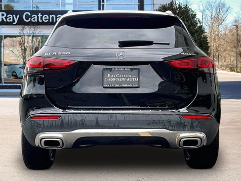 Certified 2023 Mercedes-Benz GLA 250 4MATIC image 4