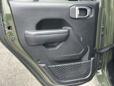 Used 2021 Jeep Wrangler Unlimited Sport image 16
