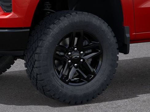 New 2026 Chevrolet Silverado 1500 Custom Trail Boss AWD/4WD image 9