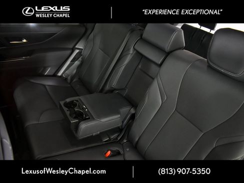 Used 2024 Lexus LX 600 4WD w/ Luxury Package image 27