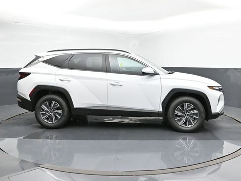 Used 2024 Hyundai Tucson Blue image 6