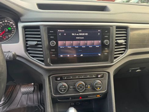 Used 2019 Volkswagen Atlas SE AWD/4WD image 14