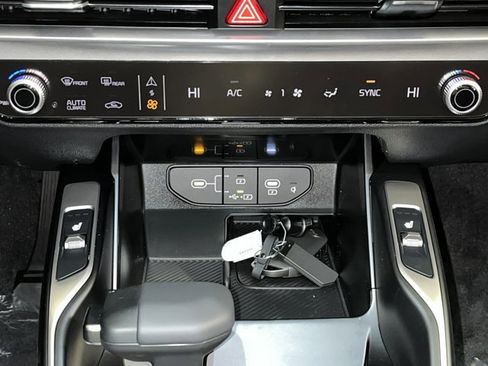 New 2026 Kia Sorento X-Line EX image 15