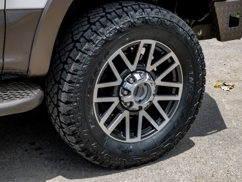 Used 2019 Ford F250 Lariat w/ Lariat Ultimate Package AWD/4WD image 62