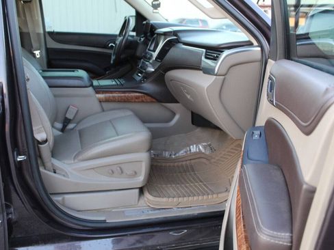 Used 2015 Chevrolet Tahoe LTZ AWD/4WD image 11