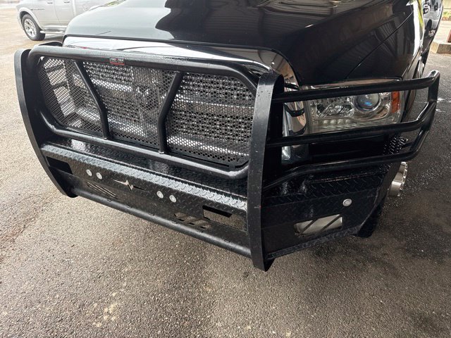 Used 2017 RAM 3500 Laramie AWD/4WD image 2