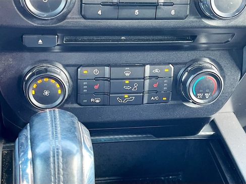 Used 2018 Ford F150 XLT w/ Equipment Group 302A Luxury AWD/4WD image 16