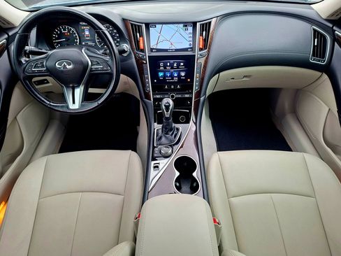 Used 2018 INFINITI Q50 Luxe w/ Essential Package (3.0T Luxe) RWD image 9