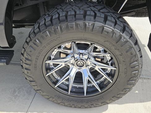 Used 2025 Ford F150 Platinum w/ Equipment Group 702A High AWD/4WD image 58