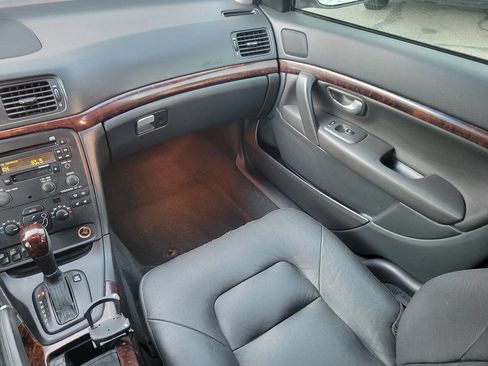 Used 2004 Volvo S80 2.9 FWD image 24