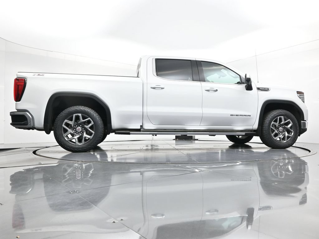 Used 2024 GMC Sierra 1500 SLT w/ SLT Premium Plus Package AWD/4WD image 25