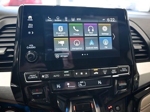 Used 2018 Honda Odyssey Elite image 16