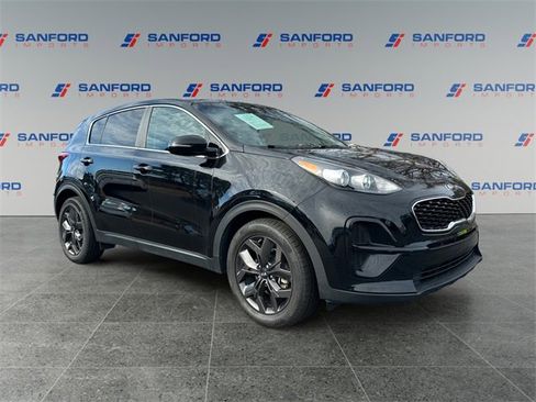 Used 2022 Kia Sportage LX w/ LX FWD Value Edition Package image 7