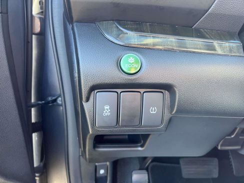 Used 2015 Honda CR-V EX-L image 19
