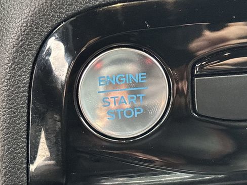 Certified 2025 Ford Escape ST-Line w/ Tech Pack #1 image 30