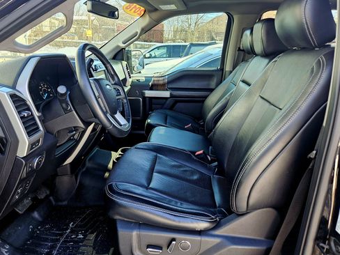Used 2018 Ford F150 Lariat image 7
